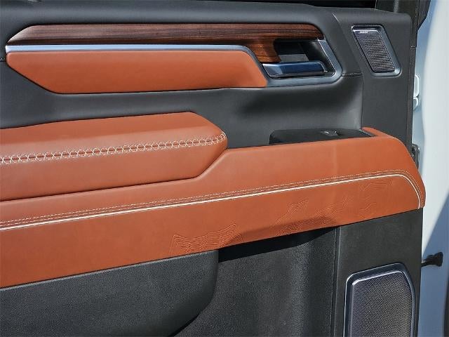 2025 GMC Sierra 3500 HD Denali Ultimate