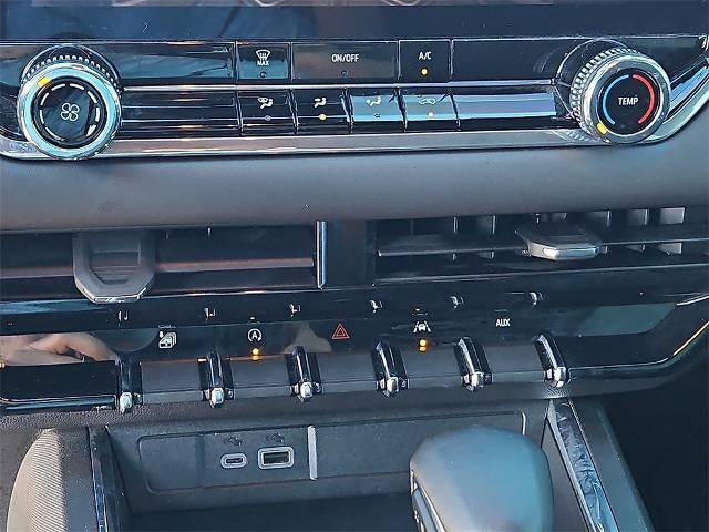 2024 GMC Canyon Elevation