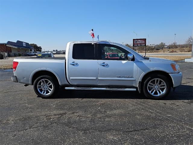 2015 Nissan Titan SL