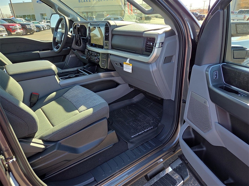 2026 Ford F-350SD XLT