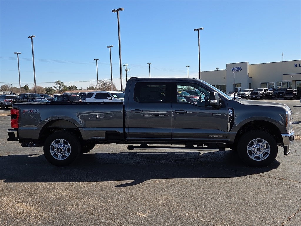 2026 Ford F-350SD XLT