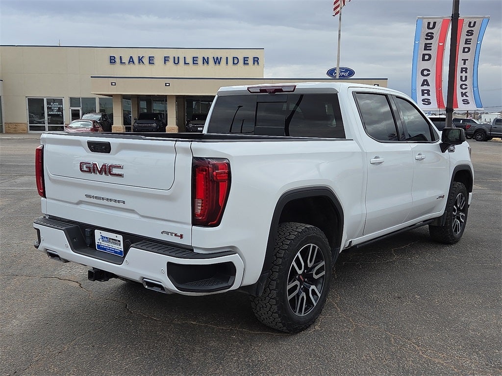 2023 GMC Sierra 1500 AT4