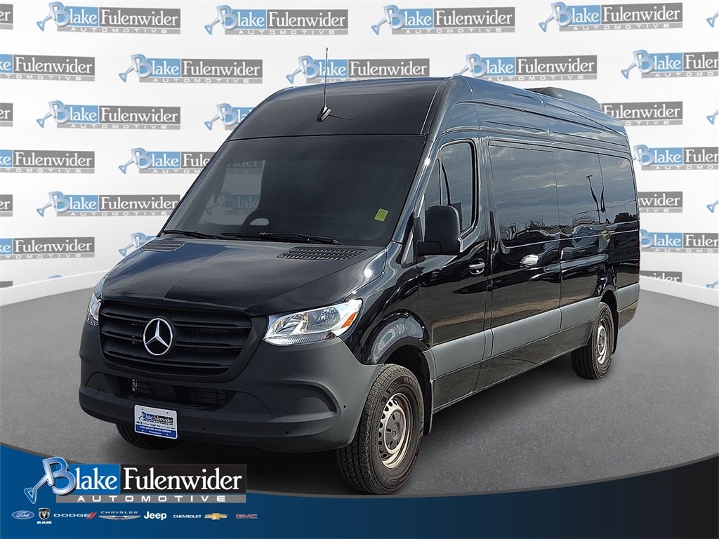 2025 Mercedes-Benz Sprinter 2500 Passenger 170 WB High Roof