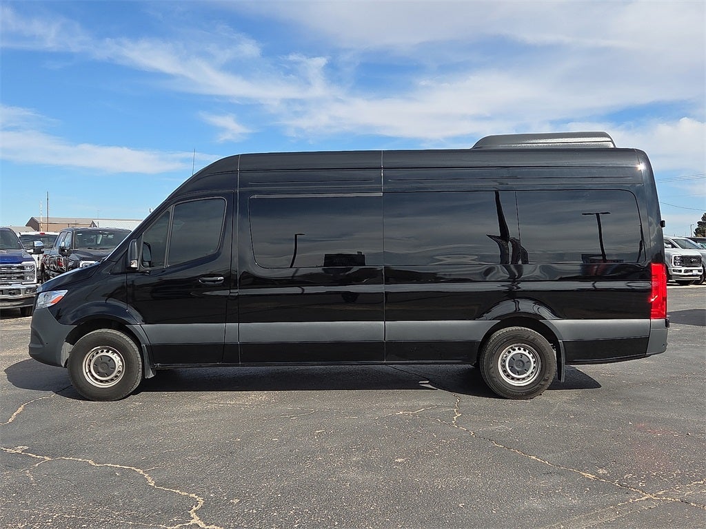 2025 Mercedes-Benz Sprinter 2500 Passenger 170 WB High Roof