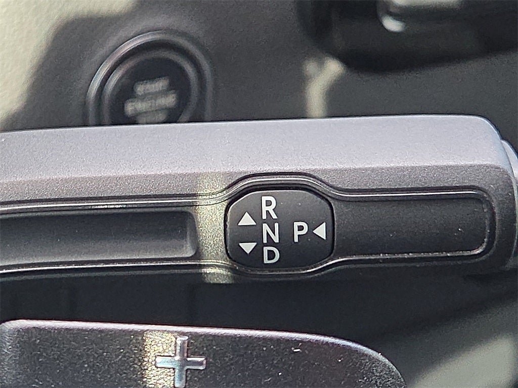 2025 Mercedes-Benz Sprinter 2500 Passenger 170 WB High Roof