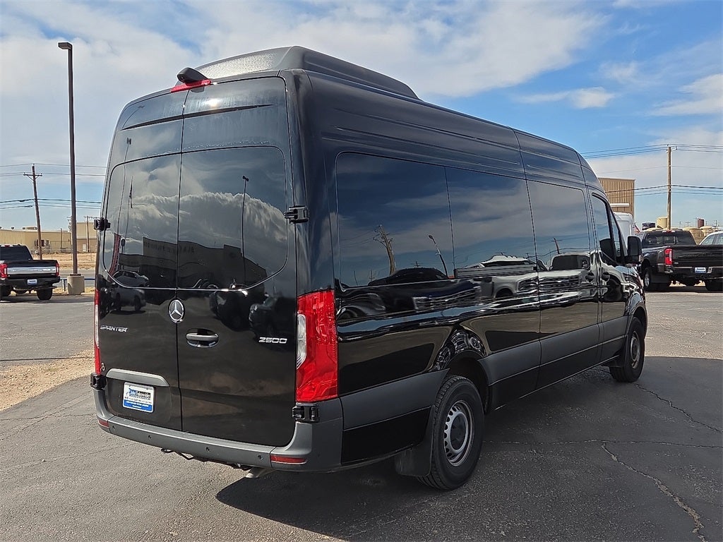 2025 Mercedes-Benz Sprinter 2500 Passenger 170 WB High Roof