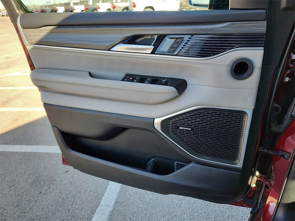 2024 Jeep Wagoneer Series II