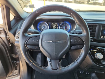 2020 Chrysler Pacifica Touring