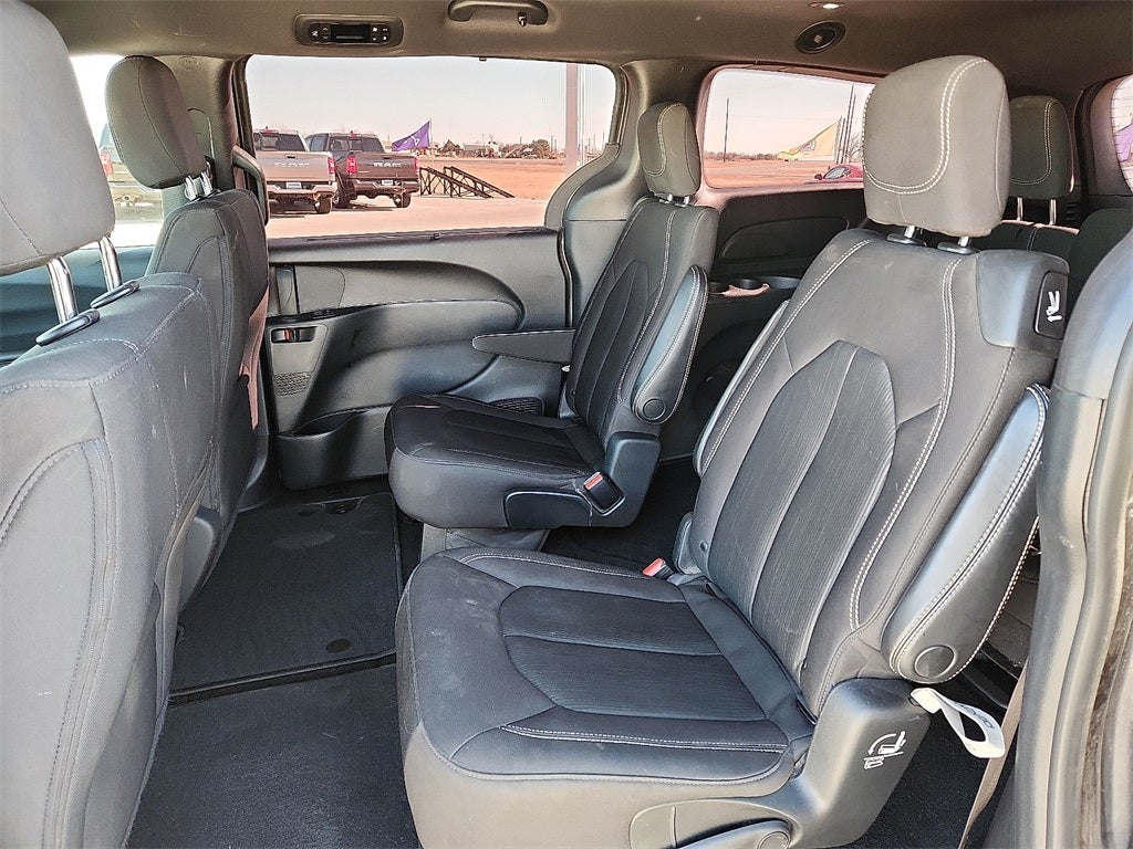 2020 Chrysler Pacifica Touring