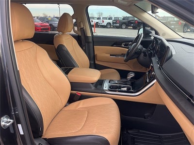 2024 Kia Carnival EX