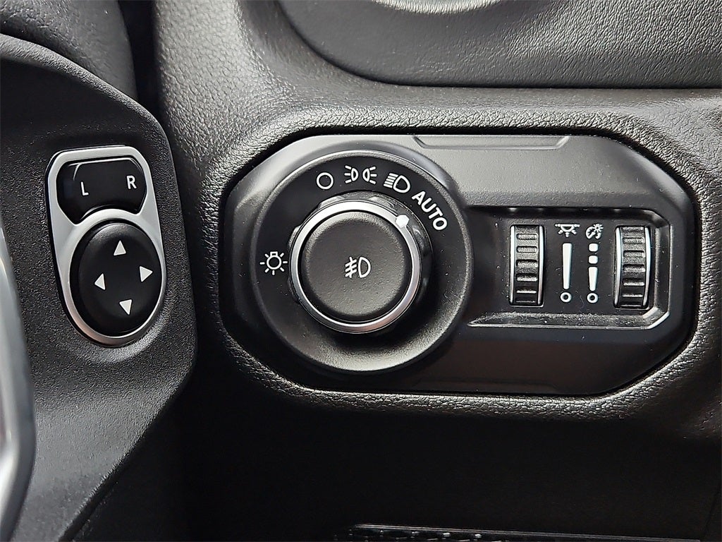 2020 Jeep Wrangler Unlimited Sahara 4X4