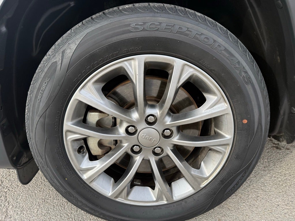 2019 Jeep Cherokee Latitude Plus FWD