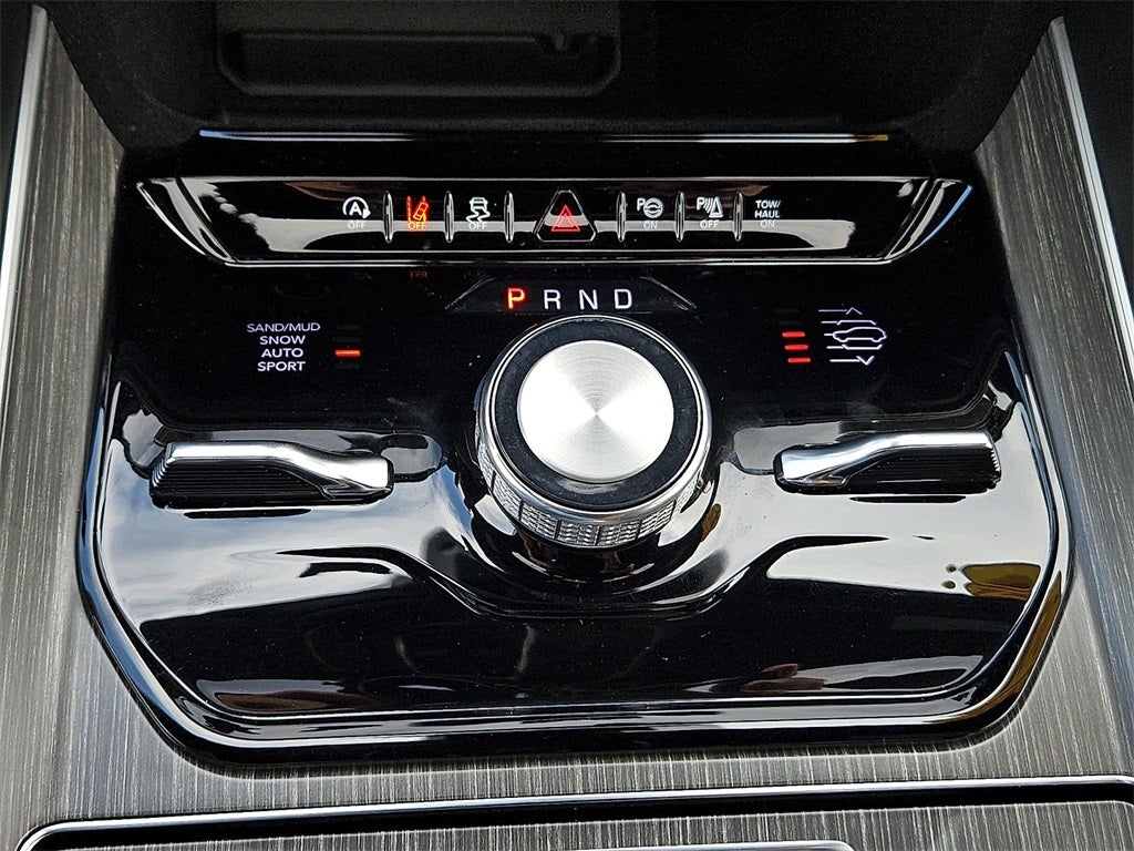 2024 Jeep Wagoneer Series III 4x4