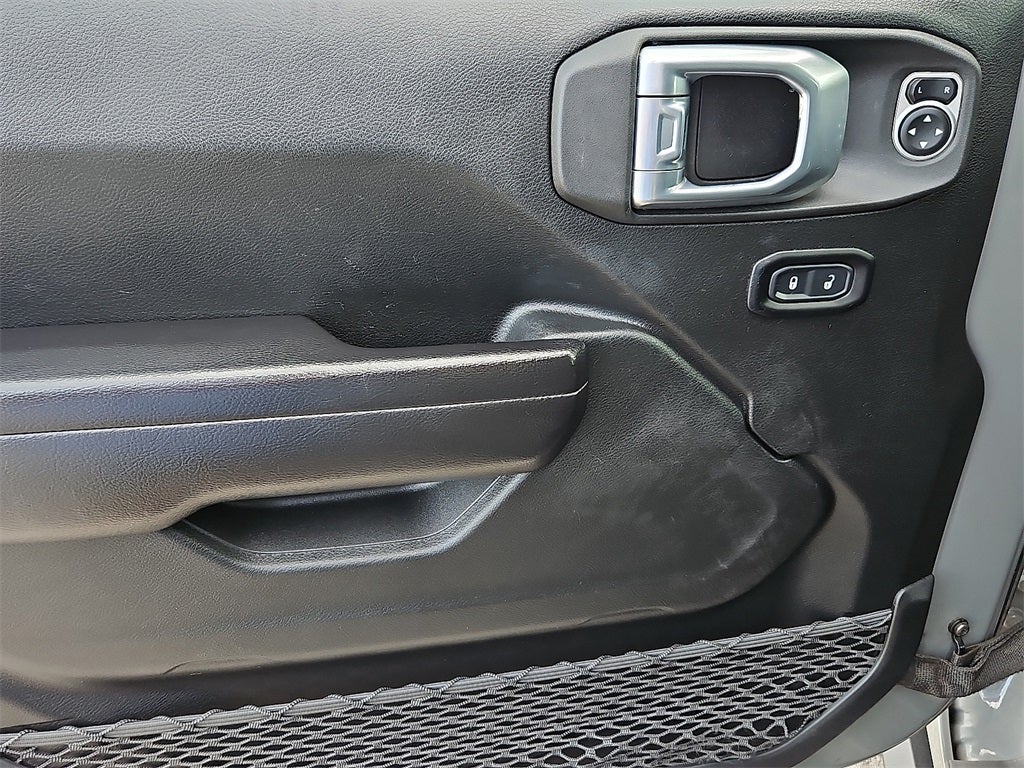 2021 Jeep Gladiator Willys 4x4