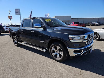 2019 RAM 1500 Laramie Crew Cab 4x4 5'7' Box