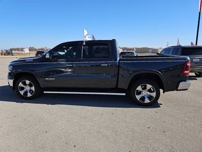 2019 RAM 1500 Laramie Crew Cab 4x4 5'7' Box