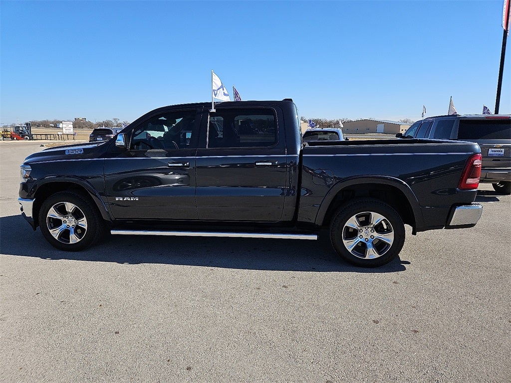 2019 RAM 1500 Laramie Crew Cab 4x4 5'7' Box