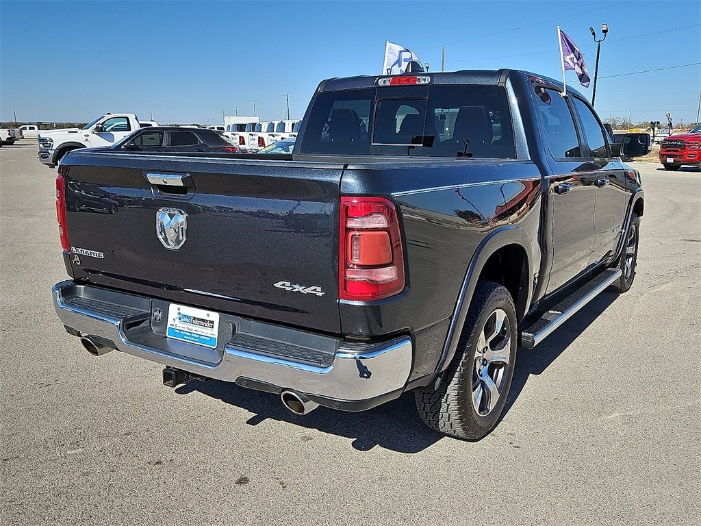 2019 RAM 1500 Laramie Crew Cab 4x4 5'7' Box