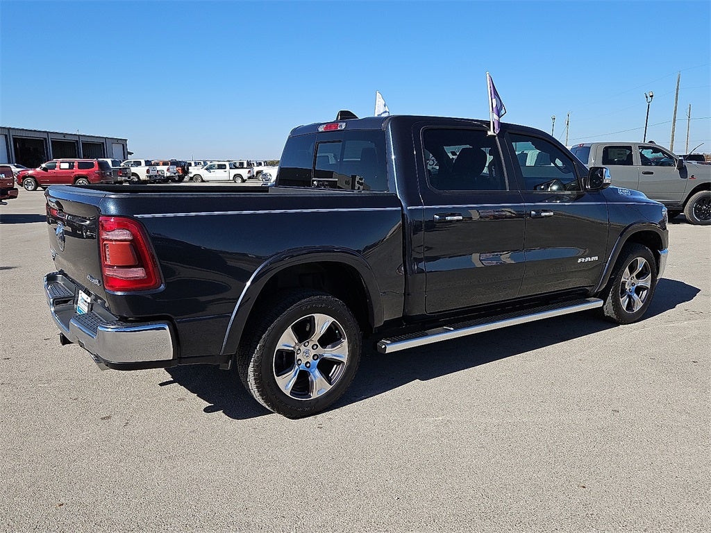 2019 RAM 1500 Laramie Crew Cab 4x4 5'7' Box