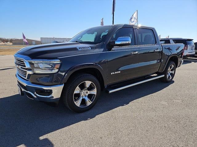 2019 RAM 1500 Laramie Crew Cab 4x4 5'7' Box