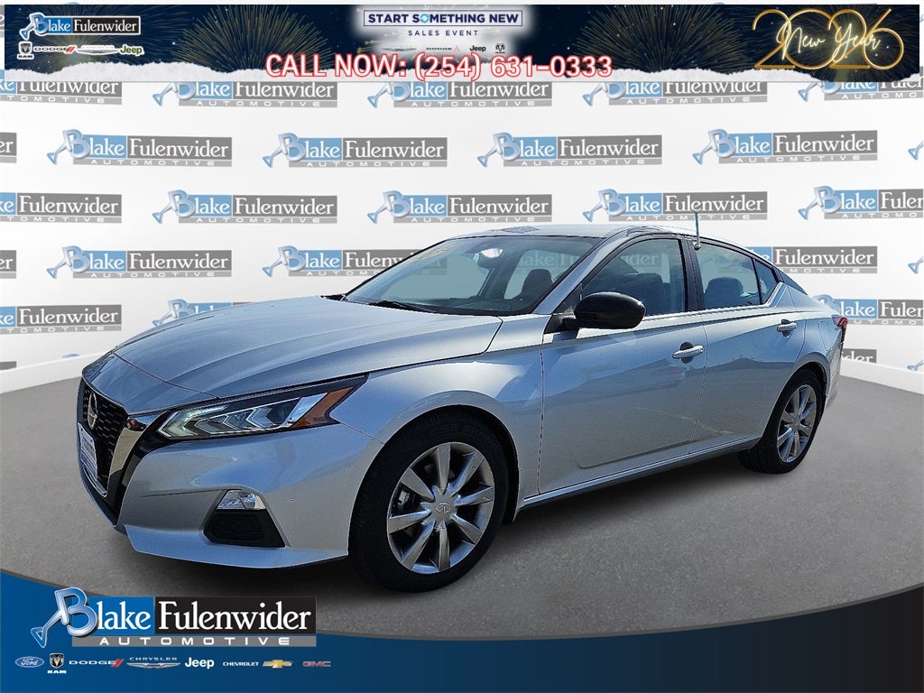 2022 Nissan Altima SR FWD