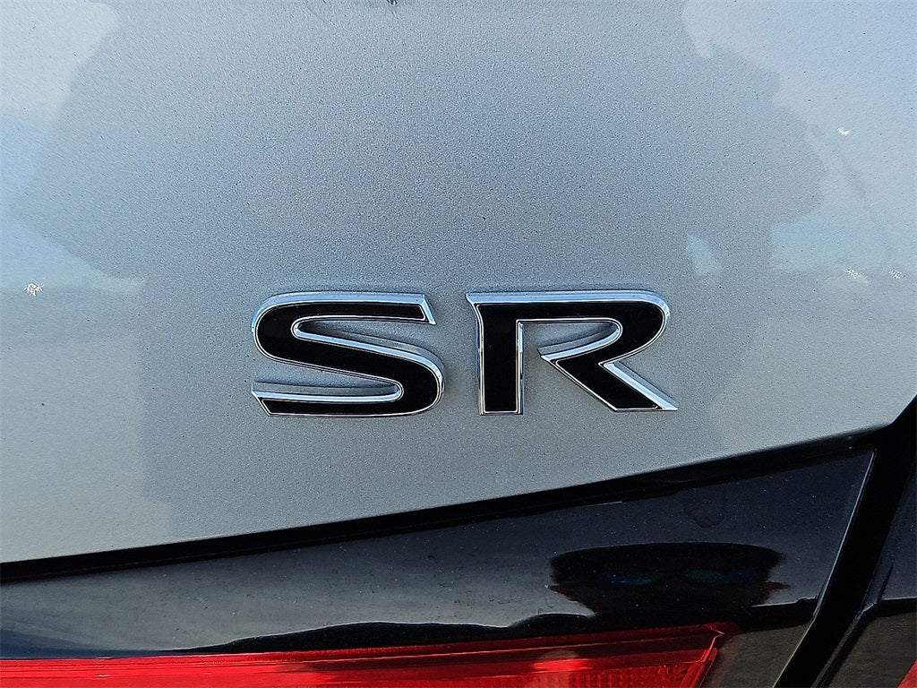 2022 Nissan Altima SR FWD