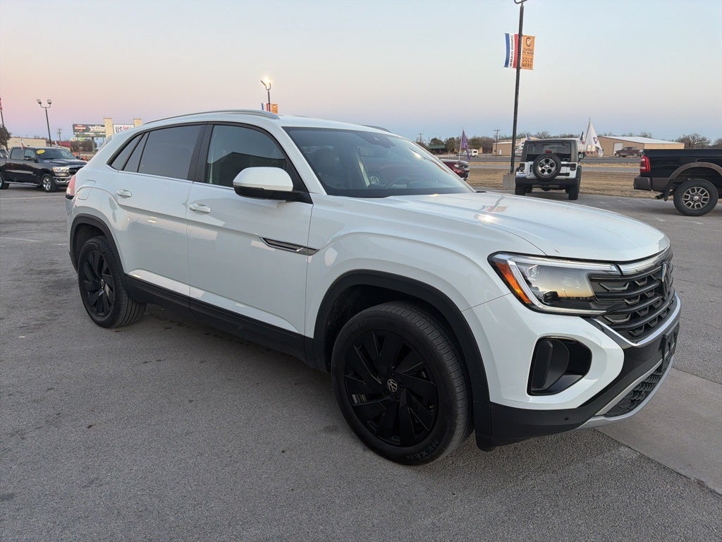 2024 Volkswagen Atlas Cross Sport 2.0T SE w/Technology