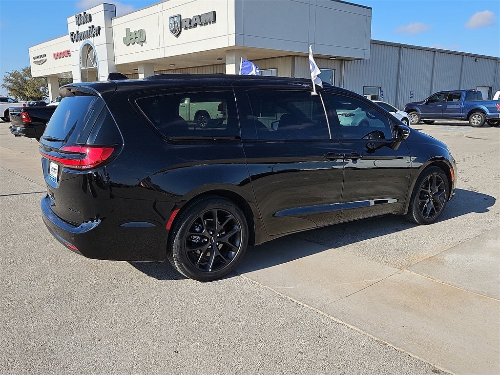 2024 Chrysler Pacifica Limited