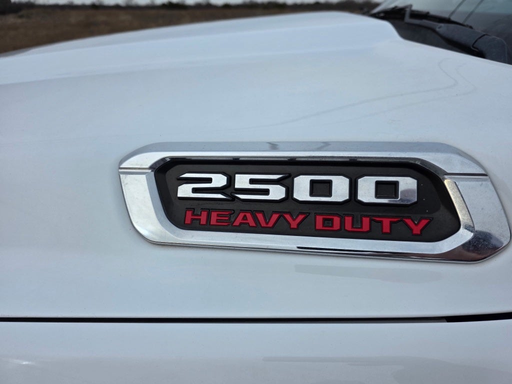 2020 RAM 2500 Tradesman Crew Cab 4X4 6'4' Box