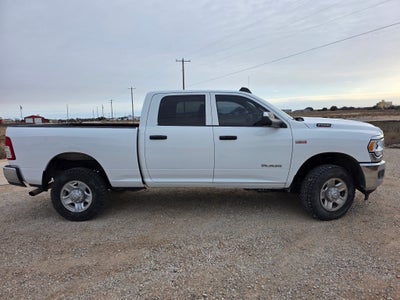 2020 RAM 2500 Tradesman Crew Cab 4X4 6'4' Box