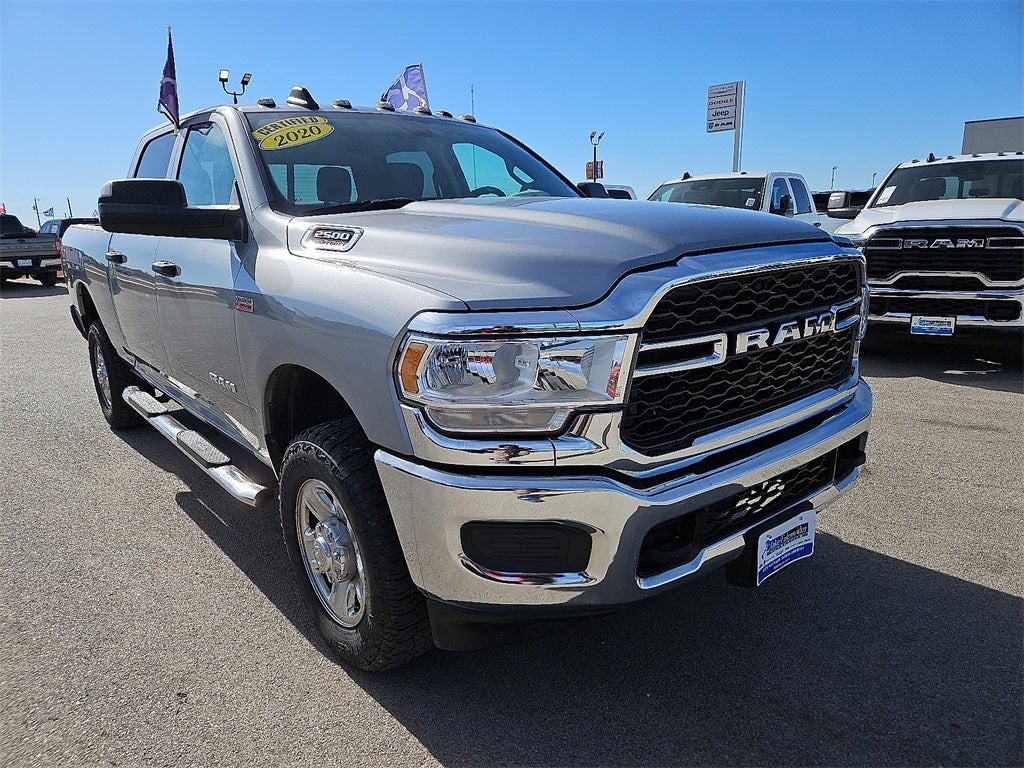 2020 RAM 2500 Tradesman Crew Cab 4X4 6'4' Box
