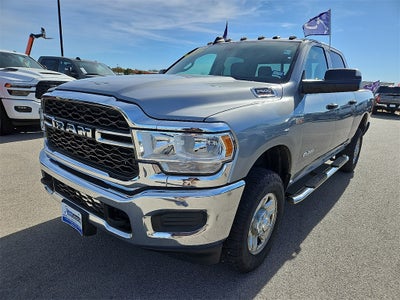 2020 RAM 2500 Tradesman Crew Cab 4X4 6'4' Box