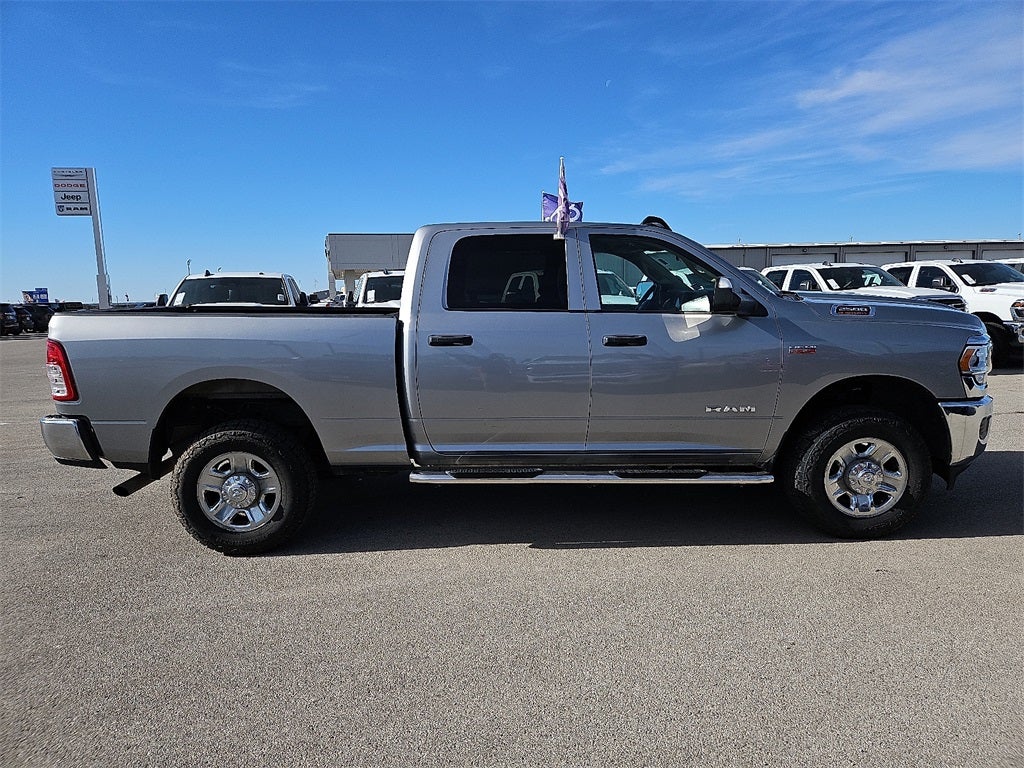 2020 RAM 2500 Tradesman Crew Cab 4X4 6'4' Box