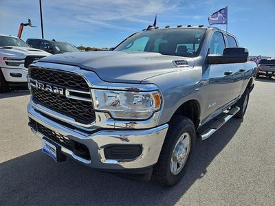 2020 RAM 2500 Tradesman Crew Cab 4X4 6'4' Box