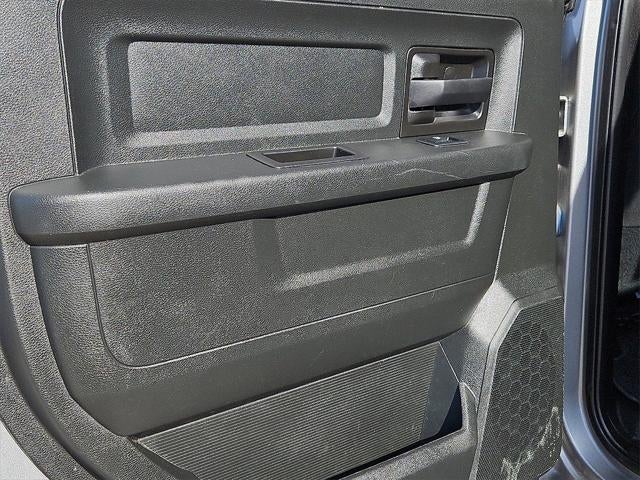 2020 RAM 2500 Tradesman Crew Cab 4X4 6'4' Box