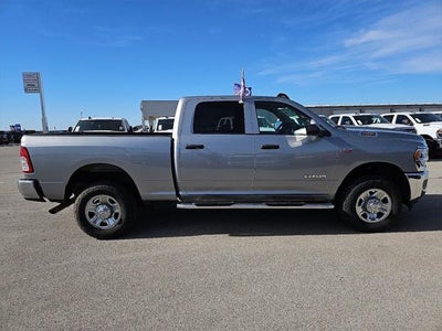 2020 RAM 2500 Tradesman Crew Cab 4X4 6'4' Box