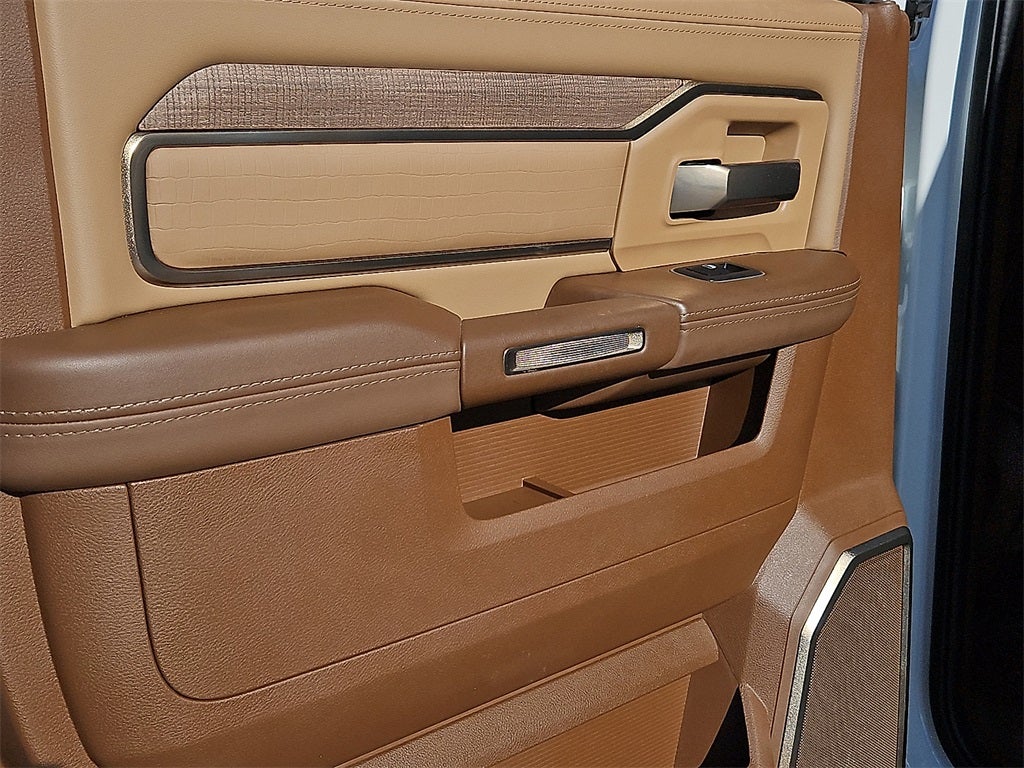 2023 RAM 2500 Limited Longhorn Crew Cab 4x4 6'4' Box