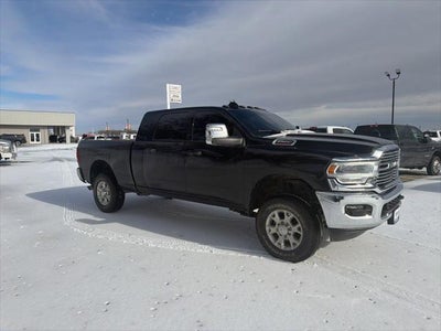 2024 RAM 2500 Laramie Crew Cab 4x4 6'4' Box