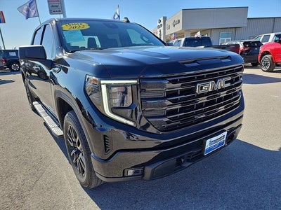 2022 GMC Sierra 1500 4WD Crew Cab Short Box Elevation