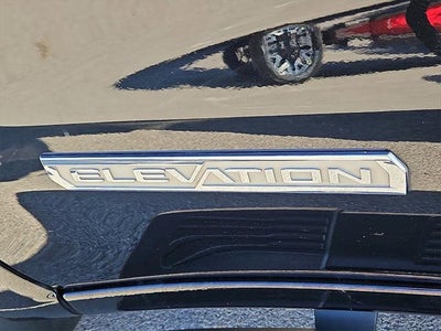 2022 GMC Sierra 1500 4WD Crew Cab Short Box Elevation