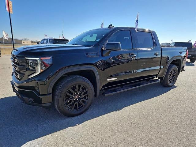 2022 GMC Sierra 1500 4WD Crew Cab Short Box Elevation