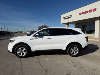 2022 Kia Sorento LX
