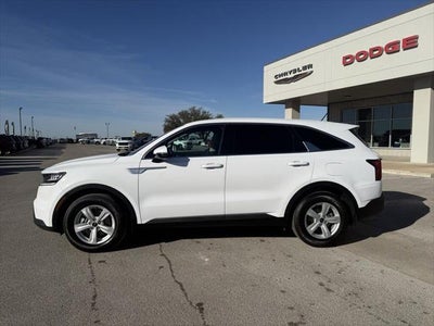 2022 Kia Sorento LX
