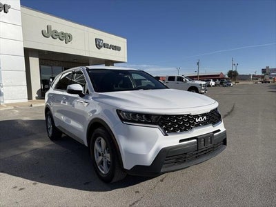 2022 Kia Sorento LX