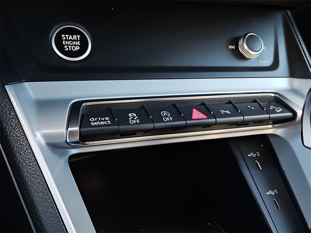 2022 Audi Q3 Premium 45 TFSI S line quattro Tiptronic