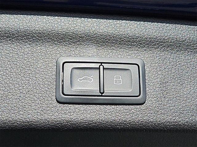 2022 Audi Q3 Premium 45 TFSI S line quattro Tiptronic