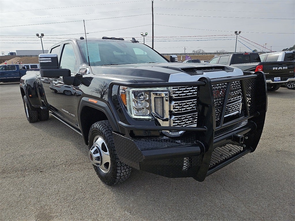 2023 GMC Sierra 3500HD Denali