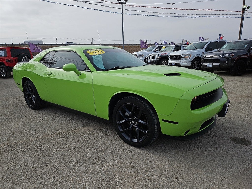 2023 Dodge Challenger SXT