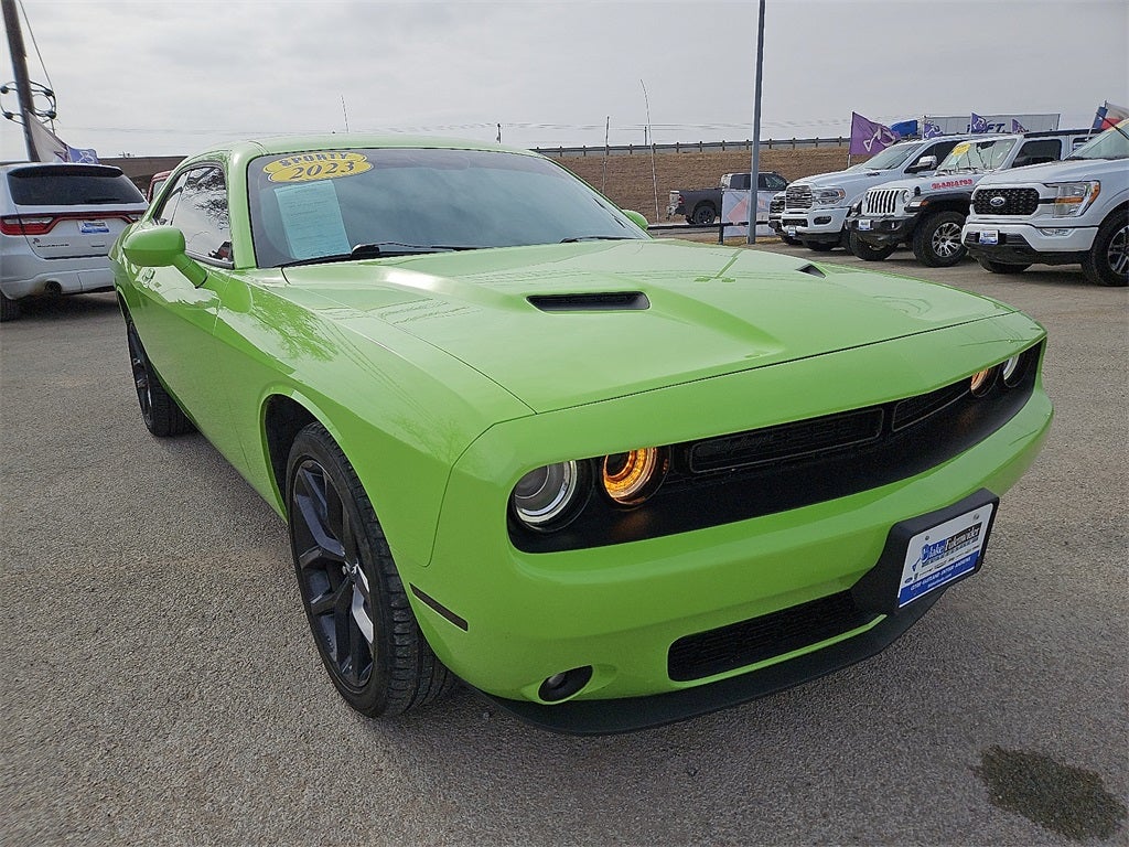 2023 Dodge Challenger SXT