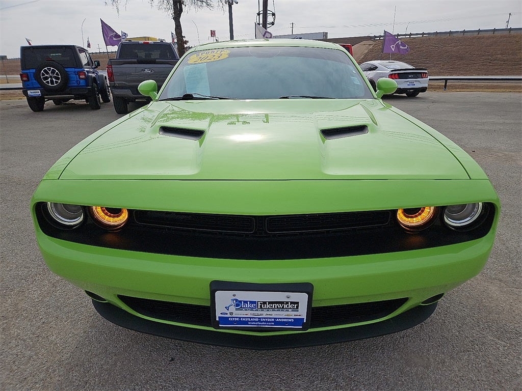 2023 Dodge Challenger SXT